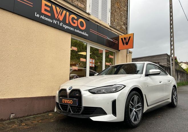 BMW I4 edrive 286ch business design apple carpl Blanc de 2023
