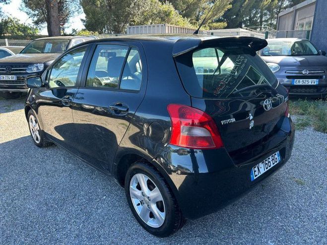 Toyota Yaris 1.0 VVT-i 68ch Luna 5p Noir de 2006