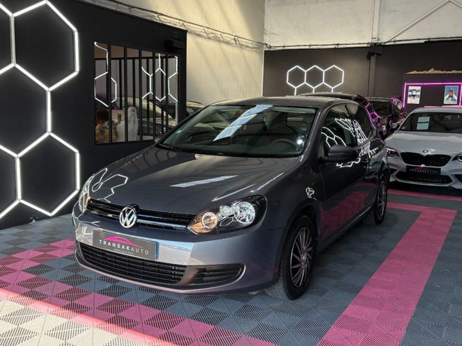 Volkswagen Golf 1.4 TSI 122 ch Trendline ~ Attelage ~ Cl Gris de 2009