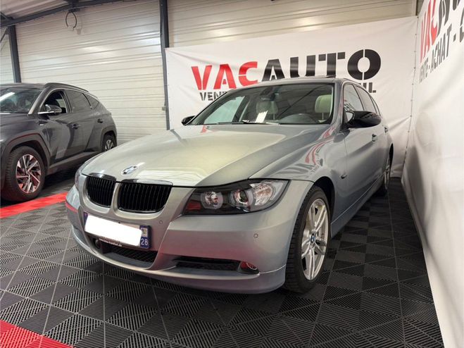 BMW Serie 3 325i e90 Luxe 218ch  de 2007