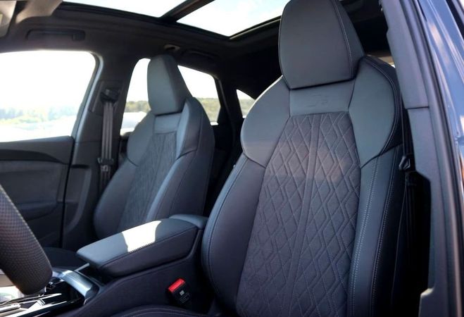 Audi Q5 Sportback 2.0 E-HYBRID 367CH S LINE QUAT Noir de 2025