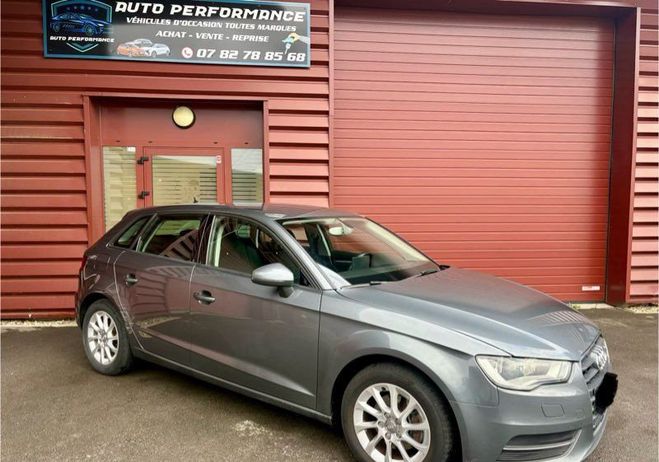 Audi A3 1.6 tdi 105cv climatisation gps regulate Gris de 2013