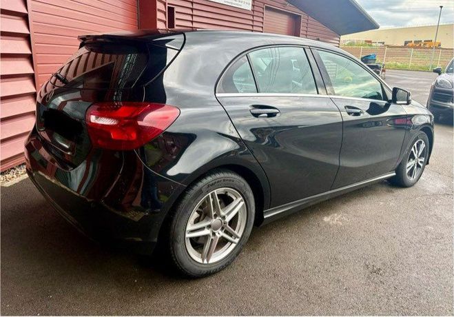 Mercedes Classe A a200 cdi 136cv pack sport gps camera led Noir de 2017