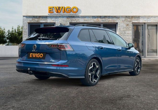 Volkswagen Golf break 1.5 e-tsi 150 mhev hybrid opf r-li Bleu de 2024