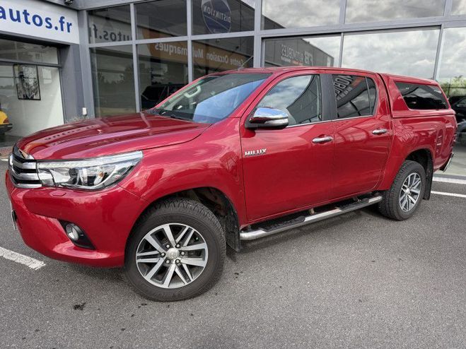 Toyota Hilux 2.4 D-4D 150ch Double Cabine Lounge 4WD  Rouge de 2017
