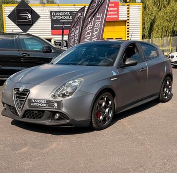  Voir d&eacute;tails -Alfa romeo Giulietta 1750 TBi 240ch Quadrifoglio Verde Launch &agrave; Nieppe (59)