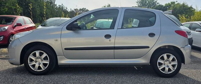 Peugeot 206+ 1.4 HDI 70CH 2011 172.000KMS CLIM REG... gris de 2011