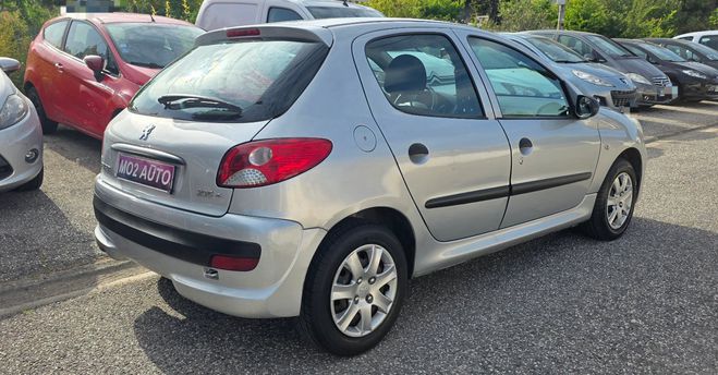 Peugeot 206+ 1.4 HDI 70CH 2011 172.000KMS CLIM REG... gris de 2011