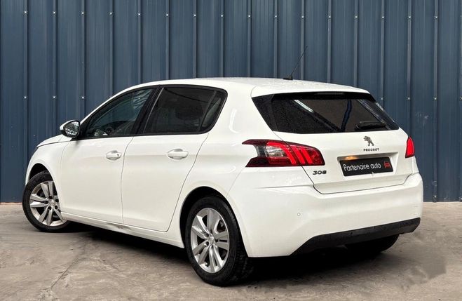 Peugeot 308 GENERATION-II 1.2 PURETECH 110 ACTIVE BU Blanc de 2018
