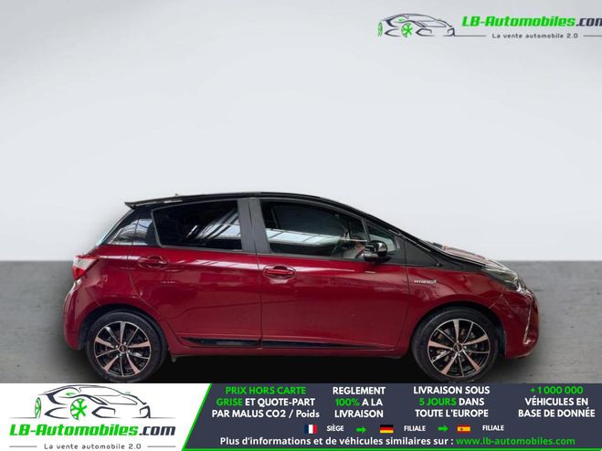 Toyota Yaris HYBRIDE 100ch Rouge de 2017