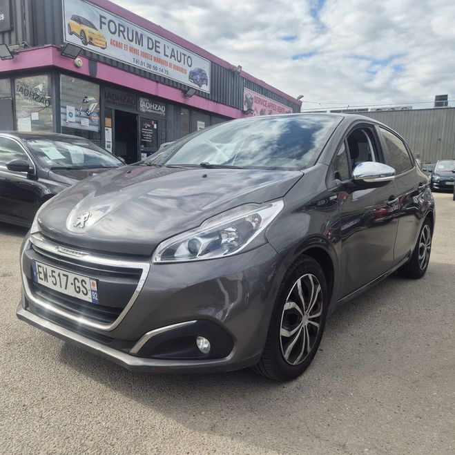 Peugeot 208 (2) 1.2 VTI 82 STYLE 5P TR�S FIABLE CAM� Gris fonc� de 2018