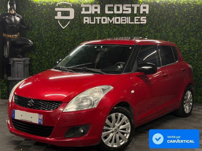 Suzuki Swift 3 III 1.3 DDIS 75 Cv 5 PORTES / TOIT OUV Rouge de 2012