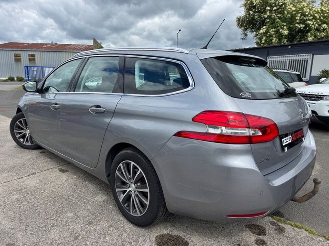 Peugeot 308 SW 1.2 PureTech 130CH Feline S&S Gris de 2015