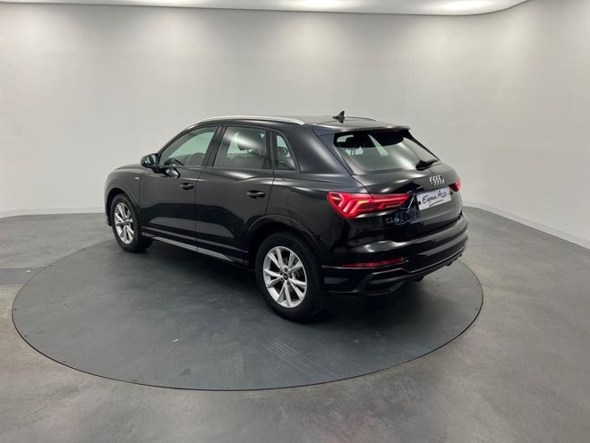 Audi Q3 35 TDI 150 ch S tronic 7 S line Noir M�tallis� de 2022