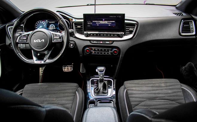 Kia ProCeed 1.5 t-gdi 160 ch gt line bva Gris de 2022