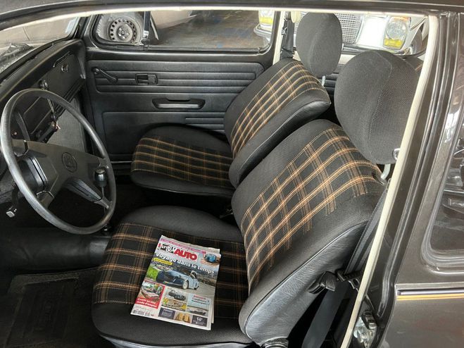 Volkswagen Coccinelle maggiolino etat neuf 17 mkm  de 1983