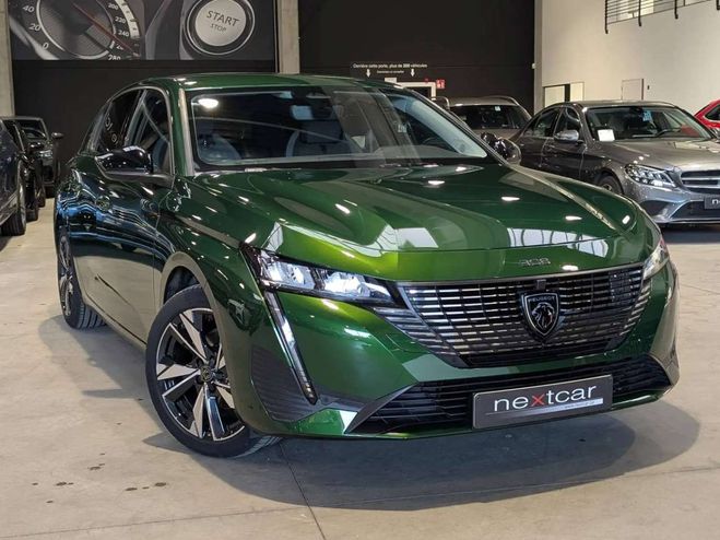 Peugeot 308 1.2i Allure FULL LED-NAVI-ATTELAGE-CAMER Vert M�tallis� de 