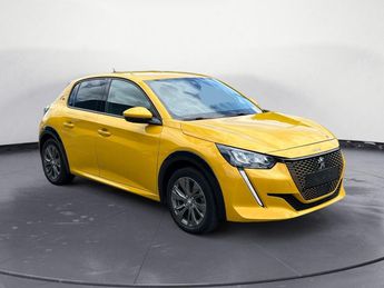  Voir d&eacute;tails -Peugeot 208 e- 136 II Allure Pack - Chargeur 11Kw &agrave; S�r�zin-du-Rh�ne (69)