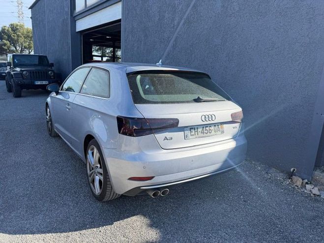 Audi A3 2.0 TDI 150CH FAP ADVANCED S TRONIC 6 Gris C de 2016