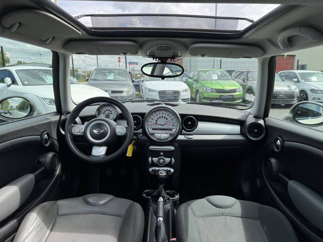 Mini Cooper 120 TOIT PANO 1er MAIN SUIVIT COMPLET Beige de 2008