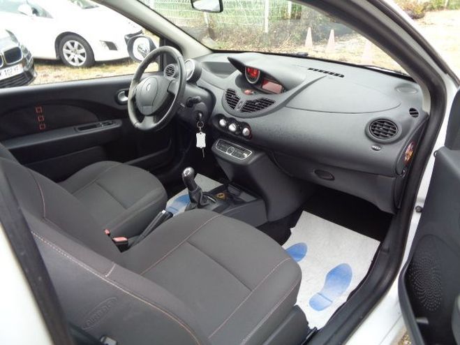 Renault Twingo 1.5 DCI 65CH DYNAMIQUE BLANC de 2009