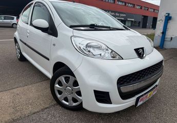  Voir d&eacute;tails -Peugeot 107 1.0 12v Urban Euro5 5p &agrave; Colmar (68)