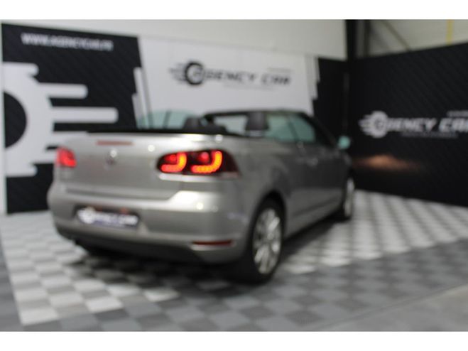 Volkswagen Golf Cabriolet 1.6 16V TDI CR FAP - 105 VI Ca GRIS de 2013