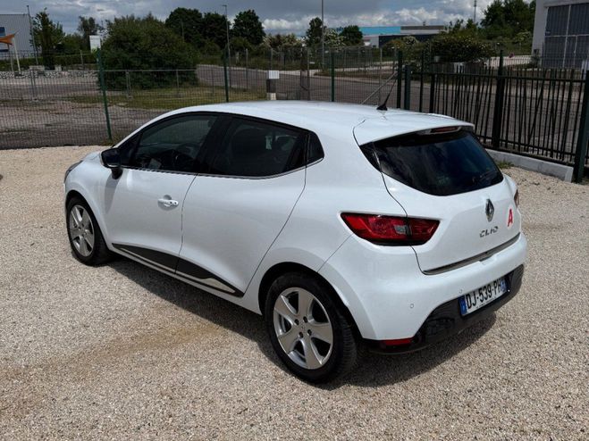 Renault Clio IV TCe 120 Intens EDC Blanc de 2014