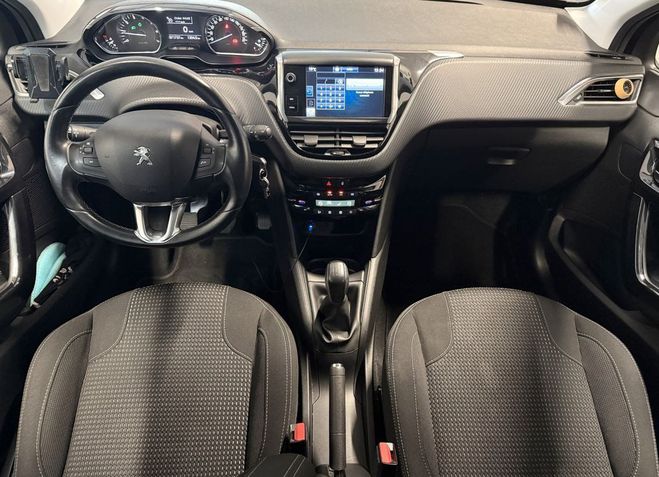 Peugeot 208 generation-i 1.2 110ch allure start-stop Violet de 2016