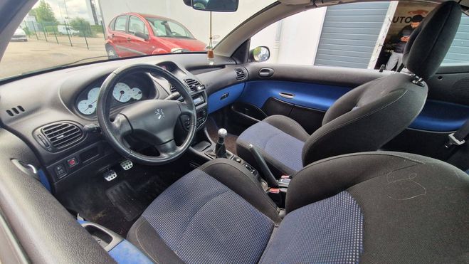 Peugeot 206 CC 2l 16v 136ch GRIS de 2002