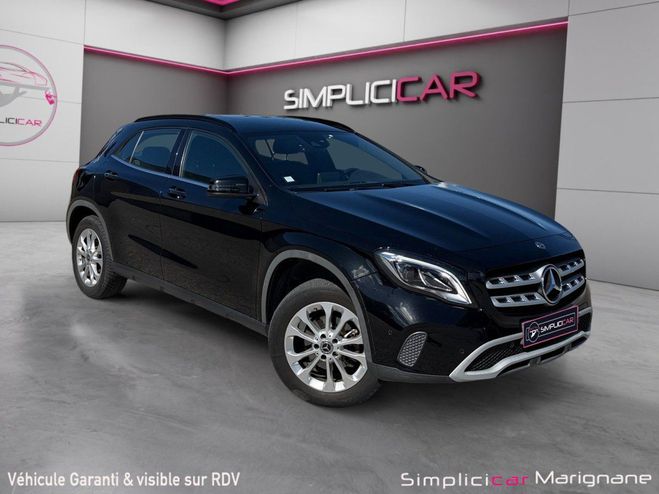 Mercedes Classe GLA 200 d 7-G DCT Sensation Si�ges chauffant Blanc de 2018