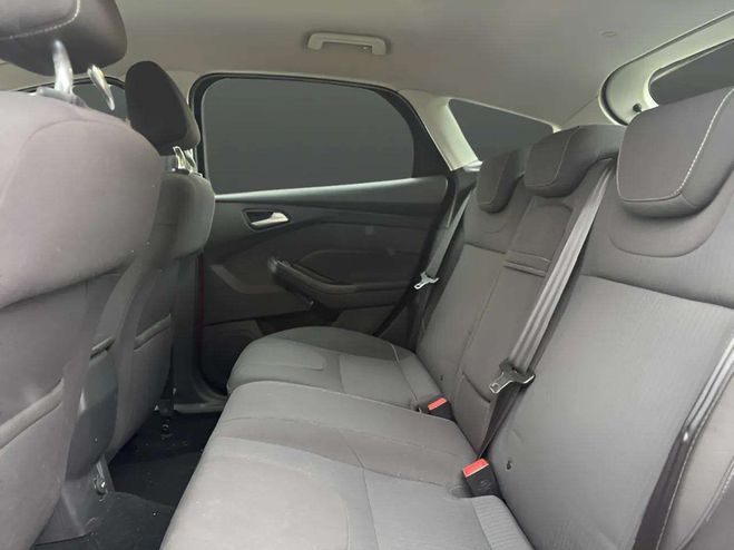 Ford Focus 2.0 TDCI 115CH FAP TITANIUM POWERSHIFT 5 BORDEAU de 2012