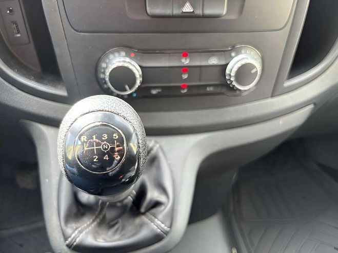 Mercedes Vito 111 CDI MIXTO LONG GRIS C de 2015