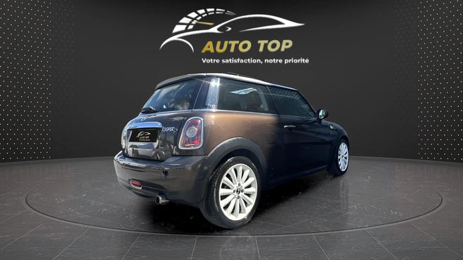 Mini Mini COOPER D 110CH MARRON de 2009