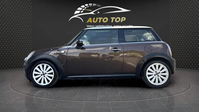 Mini Mini COOPER D 110CH MARRON de 2009