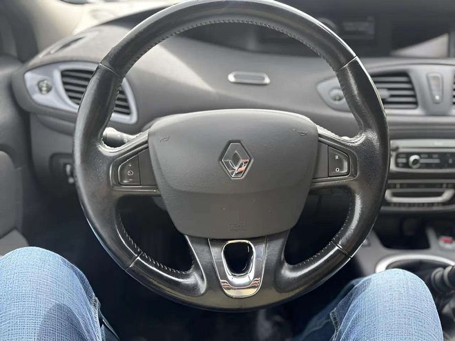 Renault Grand Scenic 1.5 DCI 110CH ENERGY BOSE ECO� EURO6 7 P GRIS de 2016