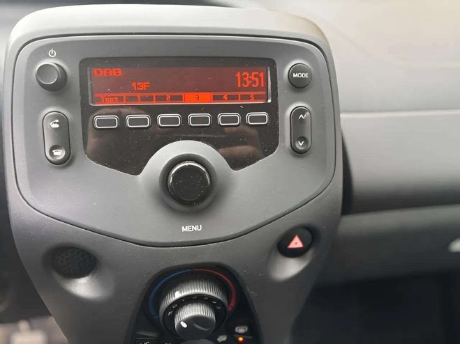 Toyota Aygo 1.0 VVT-I 72CH X-PLAY 5P MY19 BLANC de 2021