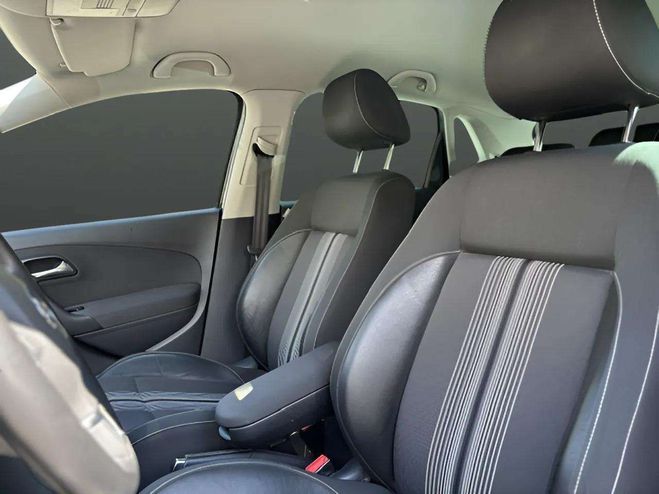 Volkswagen Polo 1.4 85CH MATCH 5P GRIS F de 2012