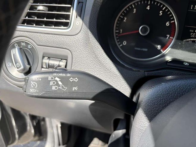 Volkswagen Polo 1.4 85CH MATCH 5P GRIS F de 2012
