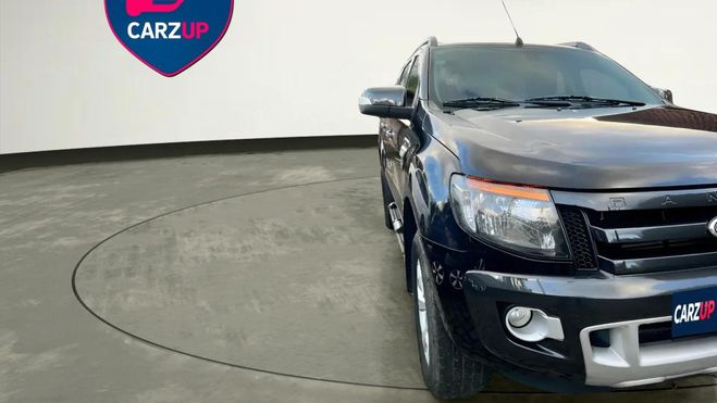 Nissan Navara 3.2 TDCi Limited * 200 ch * BVA * 1�re M Noir de 2014