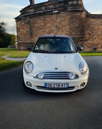  Voir d&eacute;tails -Mini One Cooper Cabriolet R57 &agrave; Lille (59)