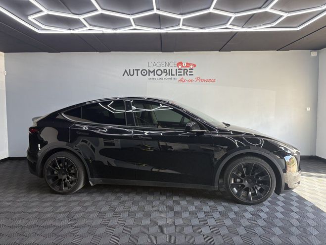 Tesla Model Y LONG RANGE AWD 514CV ? OPTION BOOST � 18 Noir de 2023