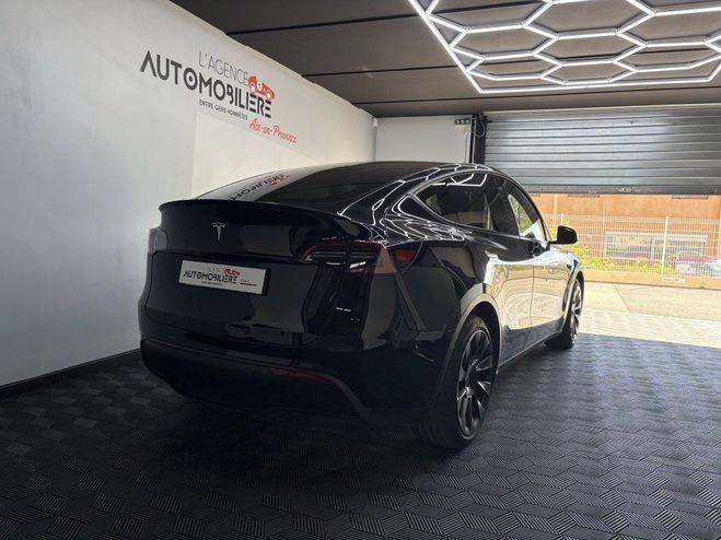 Tesla Model Y LONG RANGE AWD 514CV ? OPTION BOOST � 18 Noir de 2023