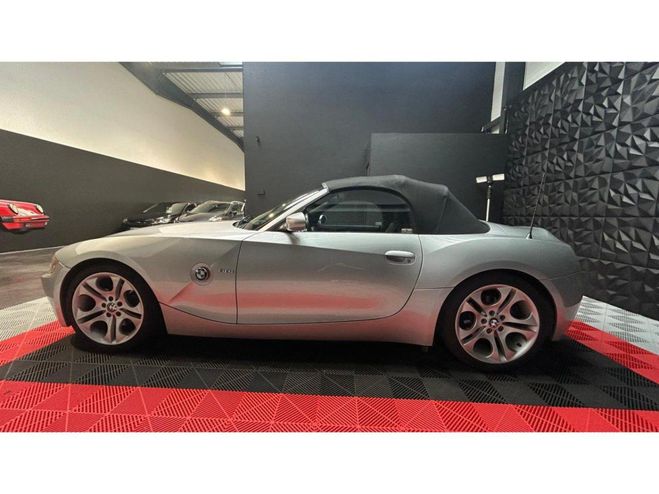 BMW Z4 Roadster 3.0i 231 CH - BV SMG E85 GARANT GRIS CLAIR de 2004