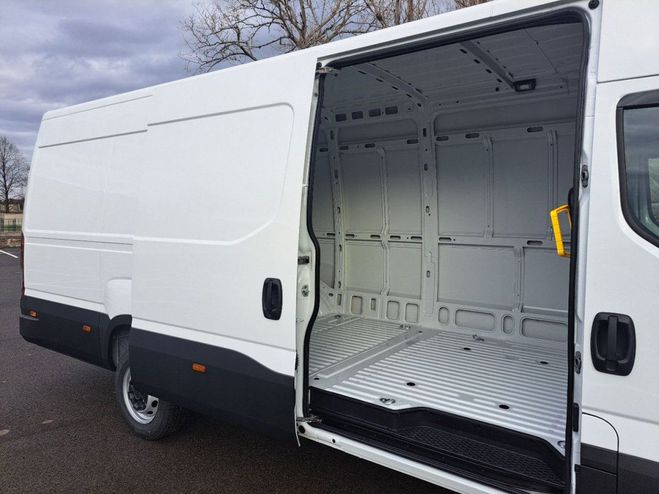 Iveco Daily FOURGON 35S18 A8 180CV 3L L4H2 16M3 Blanc de 2026
