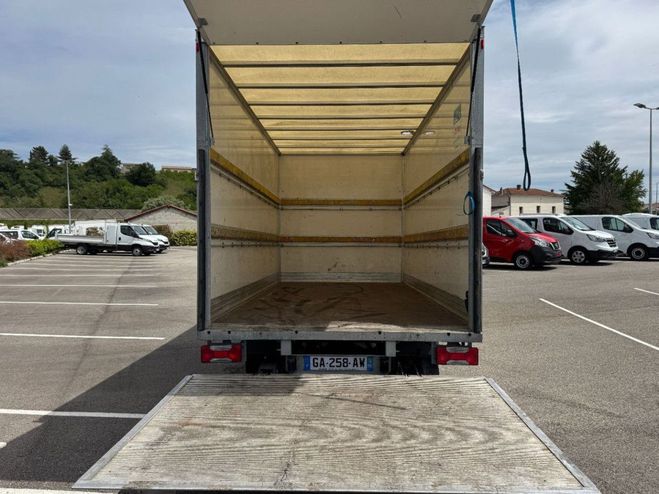 Iveco Daily CAISSE 35C16 HAYON Blanc de 2021