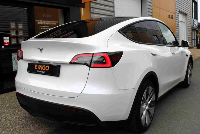 Tesla Model Y electric 280 60kwh standard bva Blanc de 2024