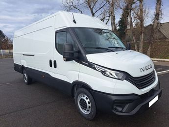  Voir d&eacute;tails -Iveco Daily FOURGON 35S18 A8 180CV 3L L4H2 16M3 &agrave; Mions (69)