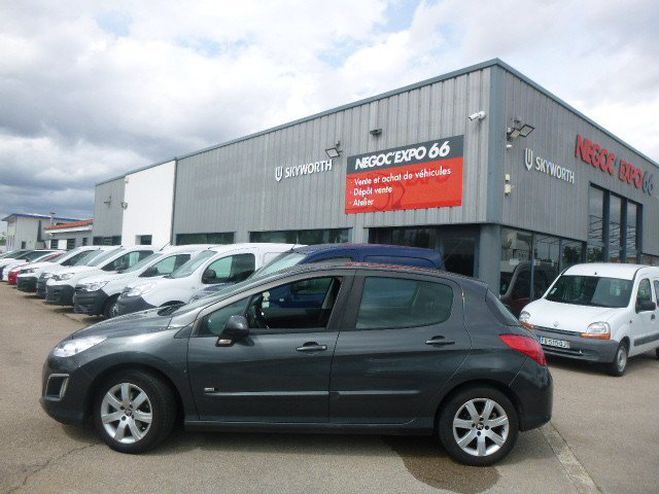 Peugeot 308 STYLE 1.6 HDI Gris de 2013
