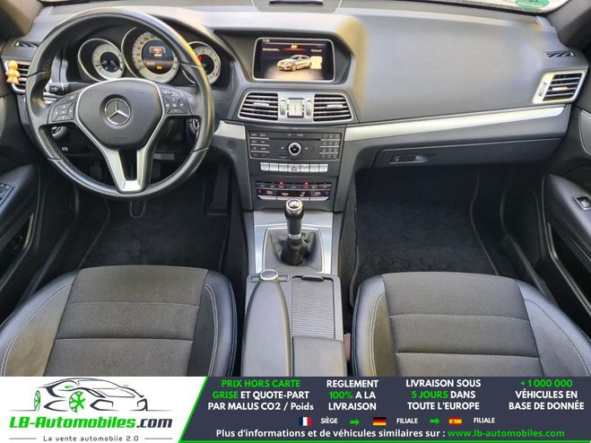 Mercedes Classe E 200 Bleu M�tallique de 2016